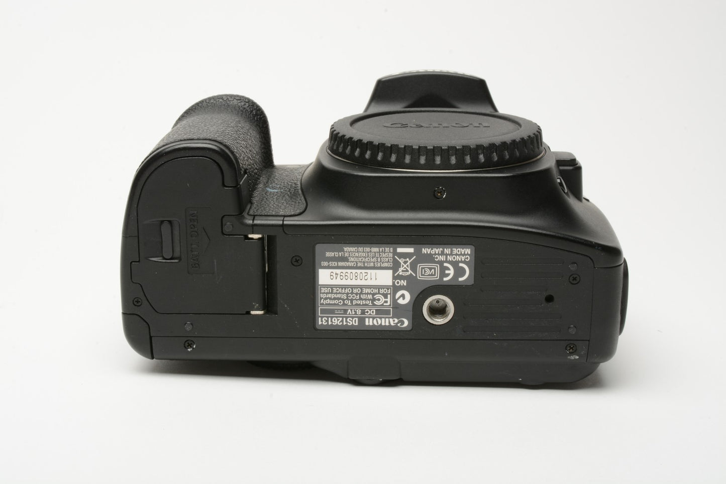 Canon EOS 30D DSLR Body, batt+charger+strap+USB+4GB CF card, tested