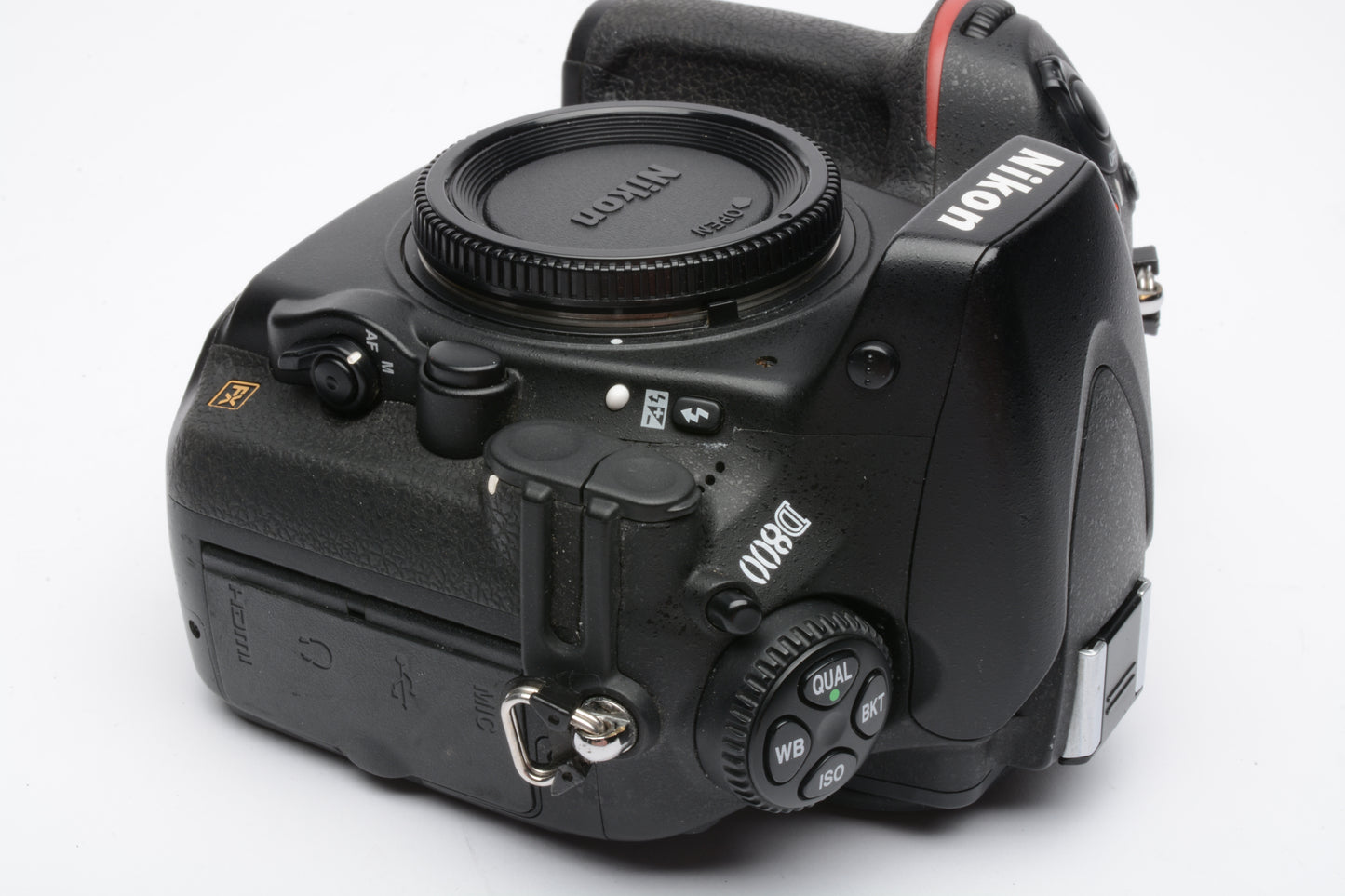 Nikon D800 DSLR body, USA version, batt+charger+manual, only 8661 Acts!