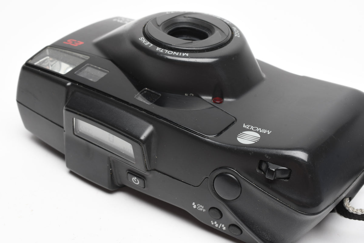 Minolta Freedom Zoom 90c 35mm Point&Shoot w/38-90mm zoom, Read*