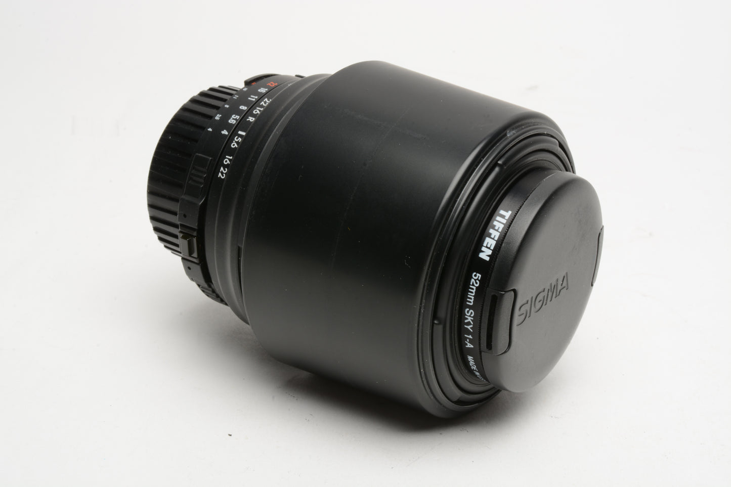 Sigma APO UC 70-210mm f4-5.6 zoom lens, Caps, Hood, UV, Nikon AF