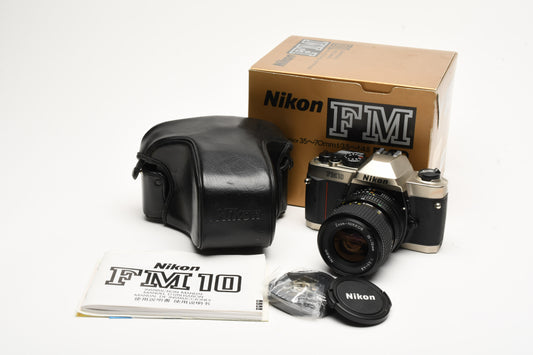 Nikon FM10 35mm SLR w/35-70mm f3.5-4.8 zoom lens, Case, Boxed