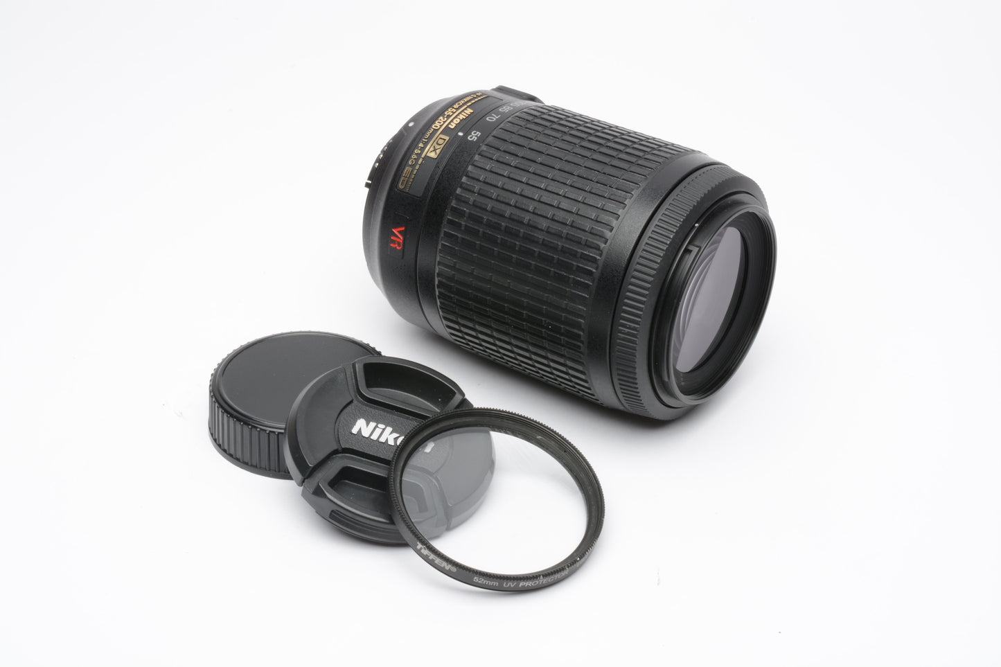 Nikon AF-S 55-200mm f4-5.6G ED VR DX, caps, UV, clean