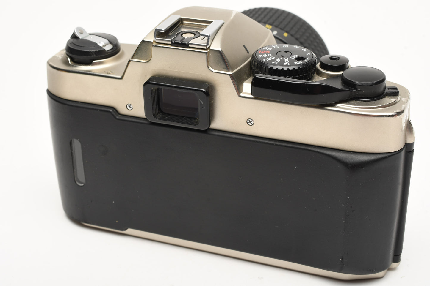 Nikon FM10 35mm SLR w/35-70mm f3.5-4.8 zoom lens, Case, Boxed