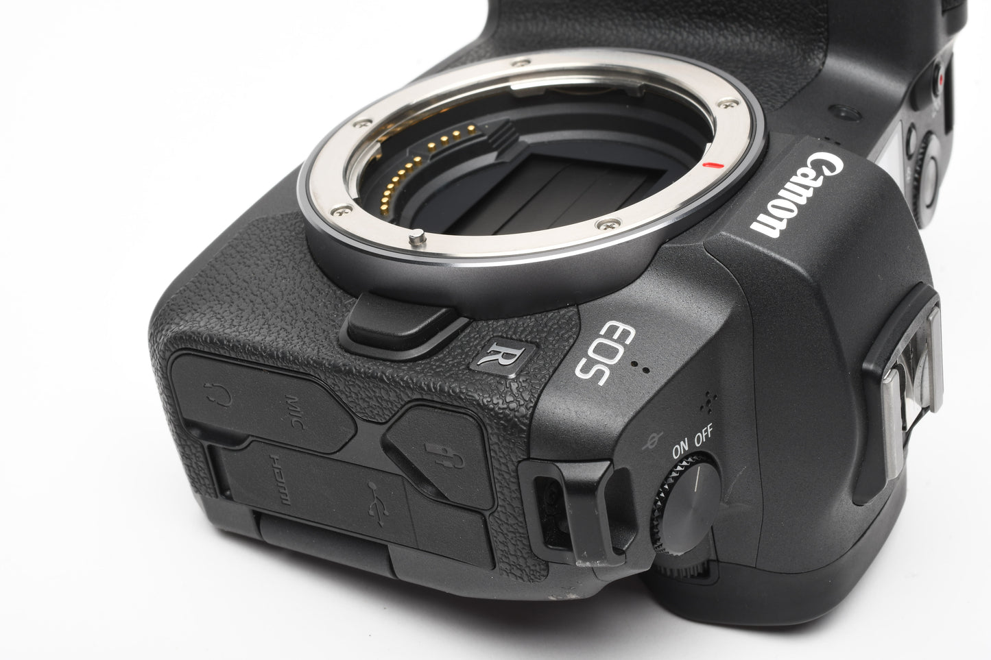 Canon EOS R Mirrorless body, batt, charger, strap, ≤2000 Acts!!