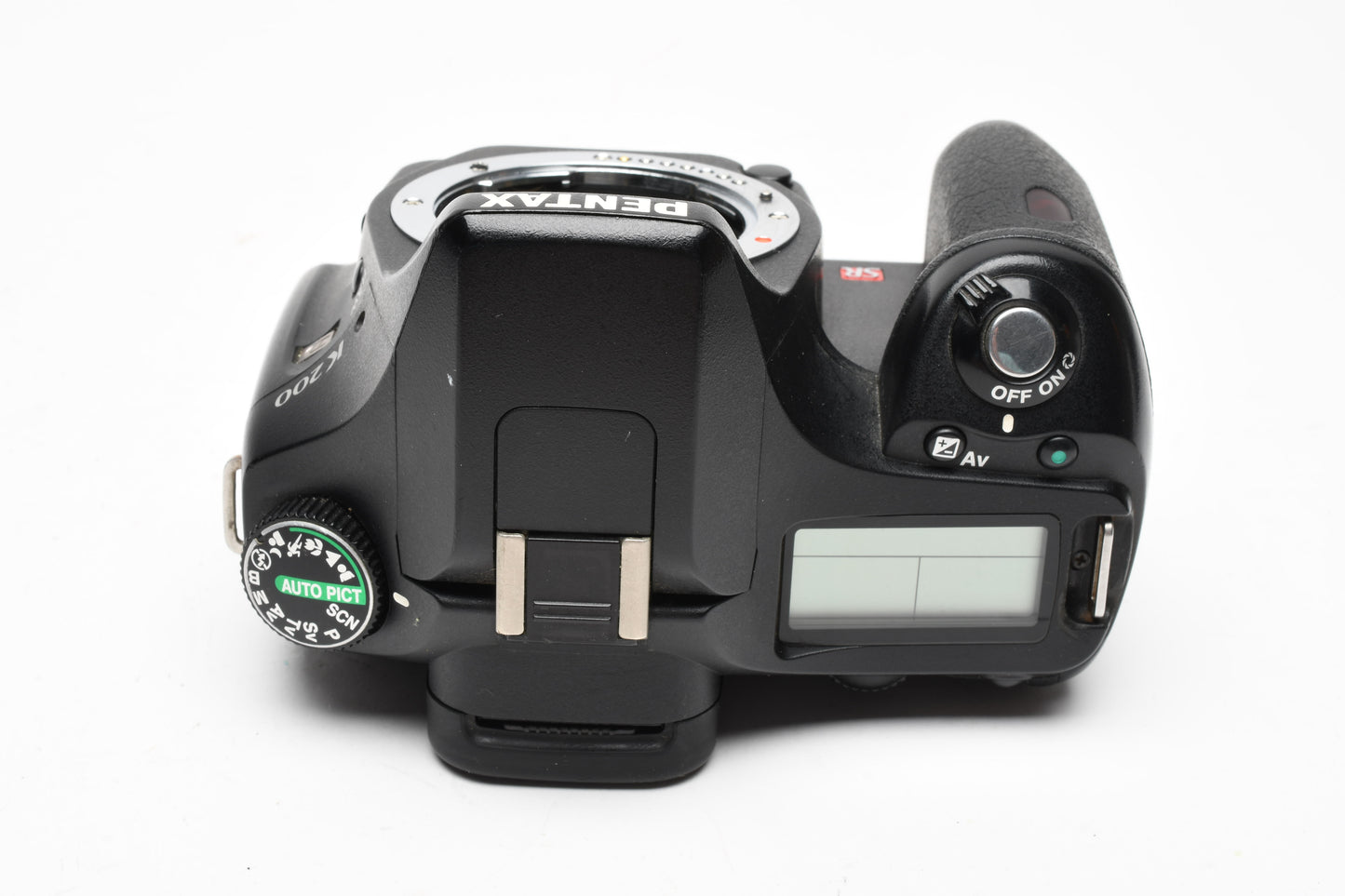 Pentax K200D DSLR 13,086 Acts, Strap, tested, great!
