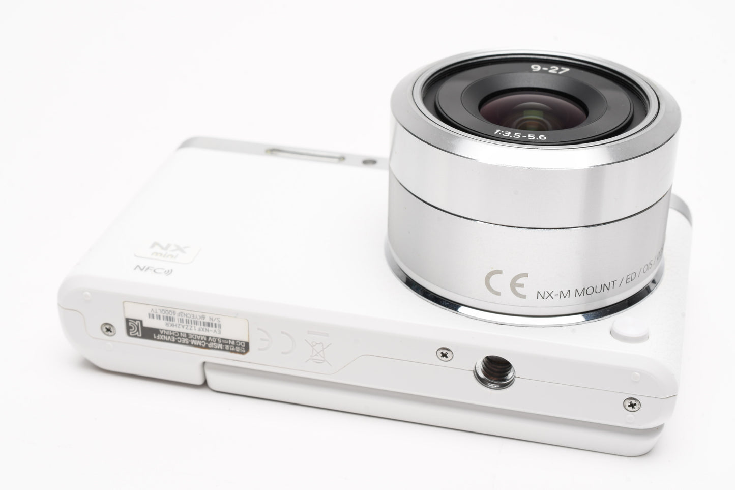 Samsung NX Mini 20.5MP Digital Point&Shoot W/9-27mm Lens + Flash  (white) Mint-