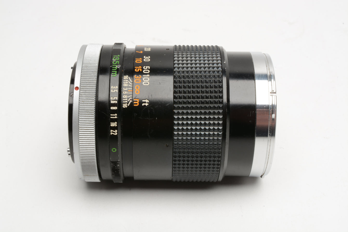 Canon FD 135mm f3.5 Portrait lens, caps, Chrome Nose, Good!