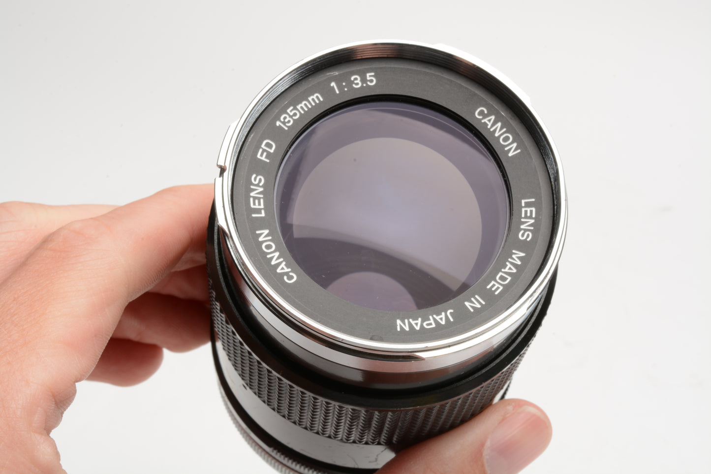 Canon FD 135mm f3.5 Portrait lens, caps, Chrome Nose, Good!