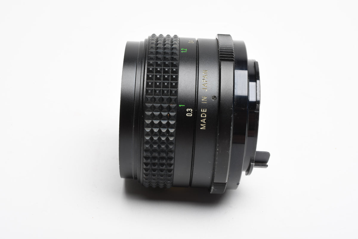Phase 2 MC Auto CCT 28mm F2.8 Wide Angle Lens for Pentax PK Mount w/Caps, Nice!