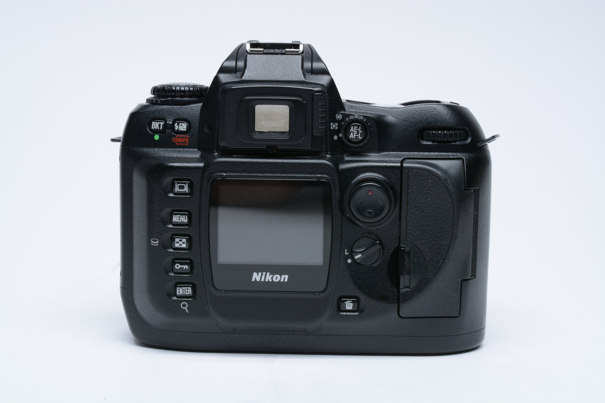 Nikon D100 DSLR w/ MB-D100 Grip, 2x Batts, Manual, Charger, 2GB CF, Strap++