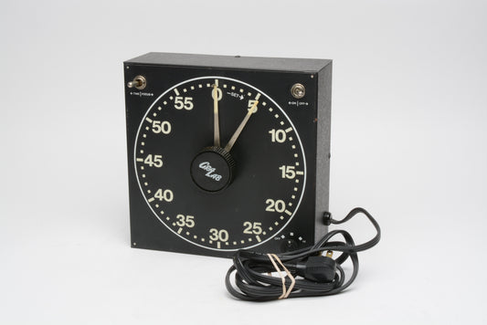Gralab Model 300 Darkroom timer, tested, works great, good buzzer, clean