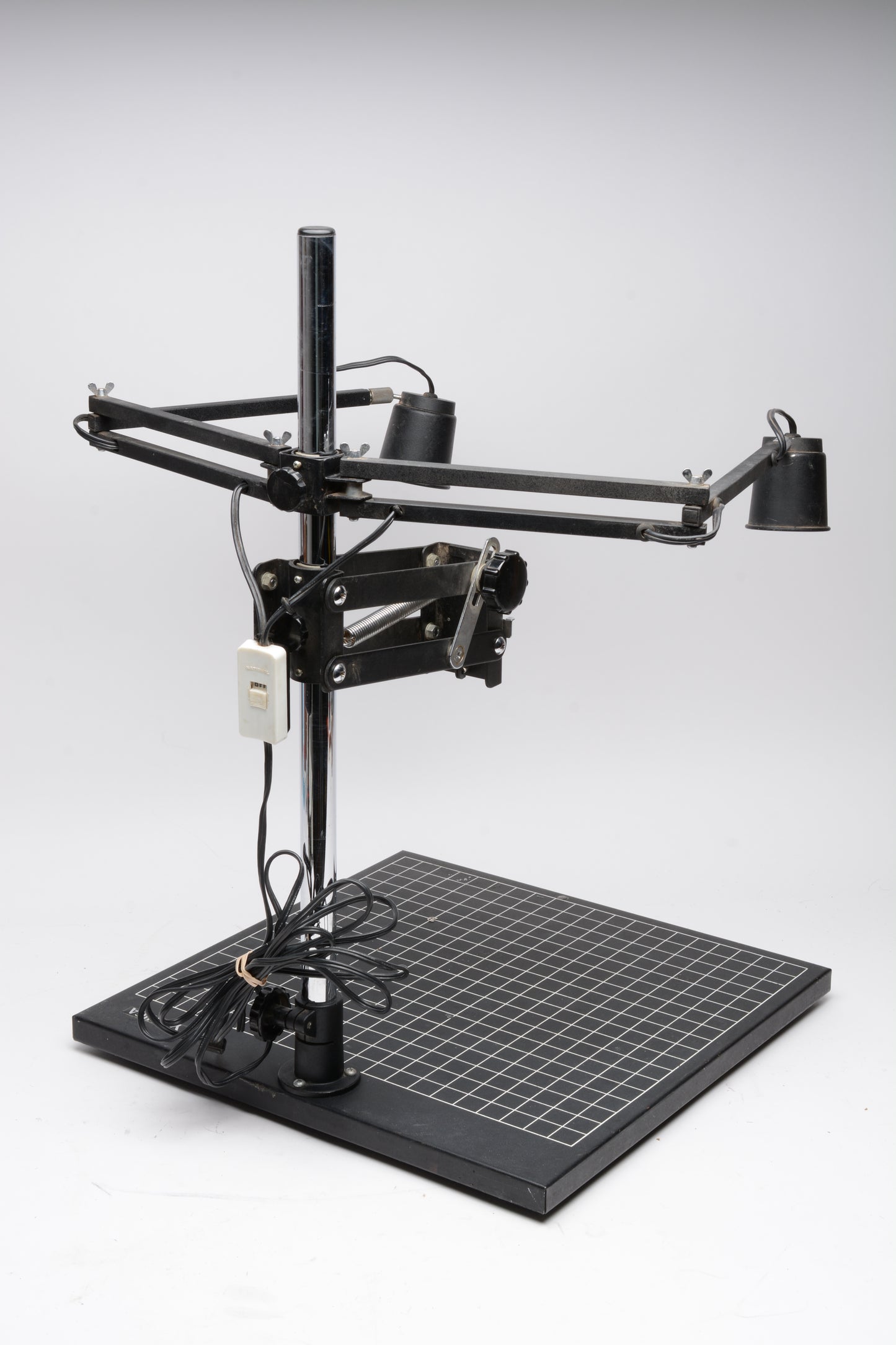 Yashica Copy stand w/lights and grid base, Very nice