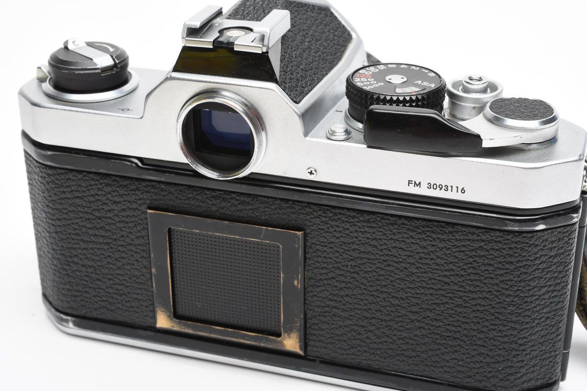Nikon FM Chrome Body 35mm SLR w/50mm f1.8 lens, New seals, Tested, Great!