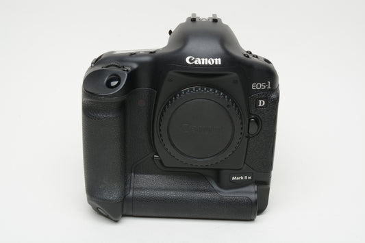 Canon EOS 1D Mark II N Body, Boxed, VERY clean, 112K Acts, complete, Nice!