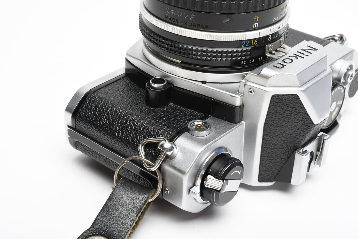 Nikon FM Chrome Body 35mm SLR w/50mm f1.8 lens, New seals, Tested, Great!