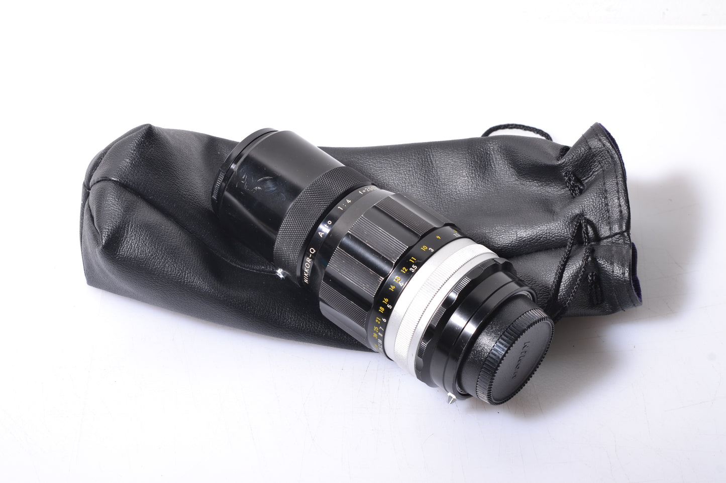 Nikon Nikkor-Q 200mm f4 Non-AI, Caps+Pouch, Good!