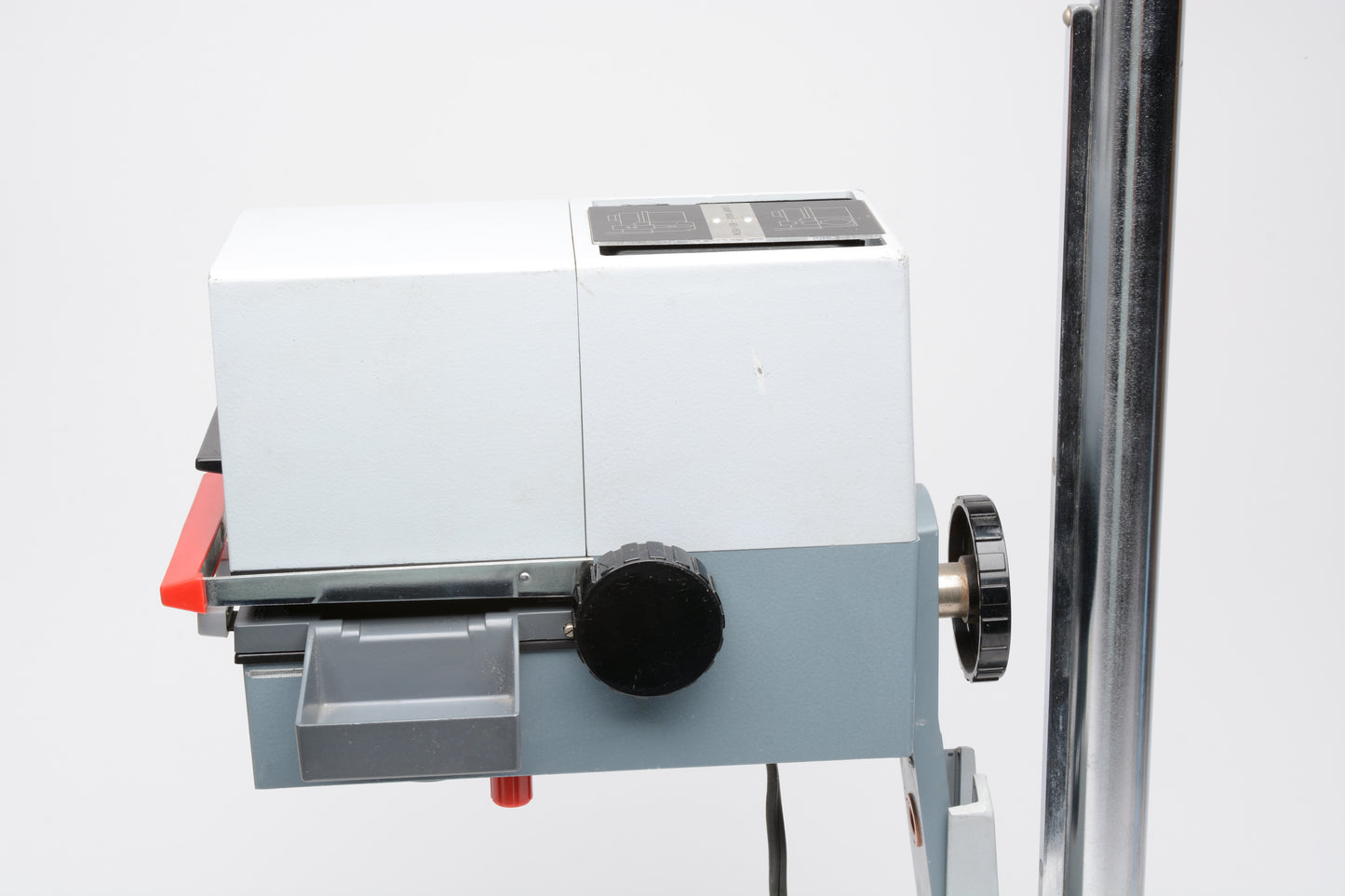 Durst M600 Enlarger w/6Neg carrier, Schneider 50mm F4.5 lens, Tested, Great!