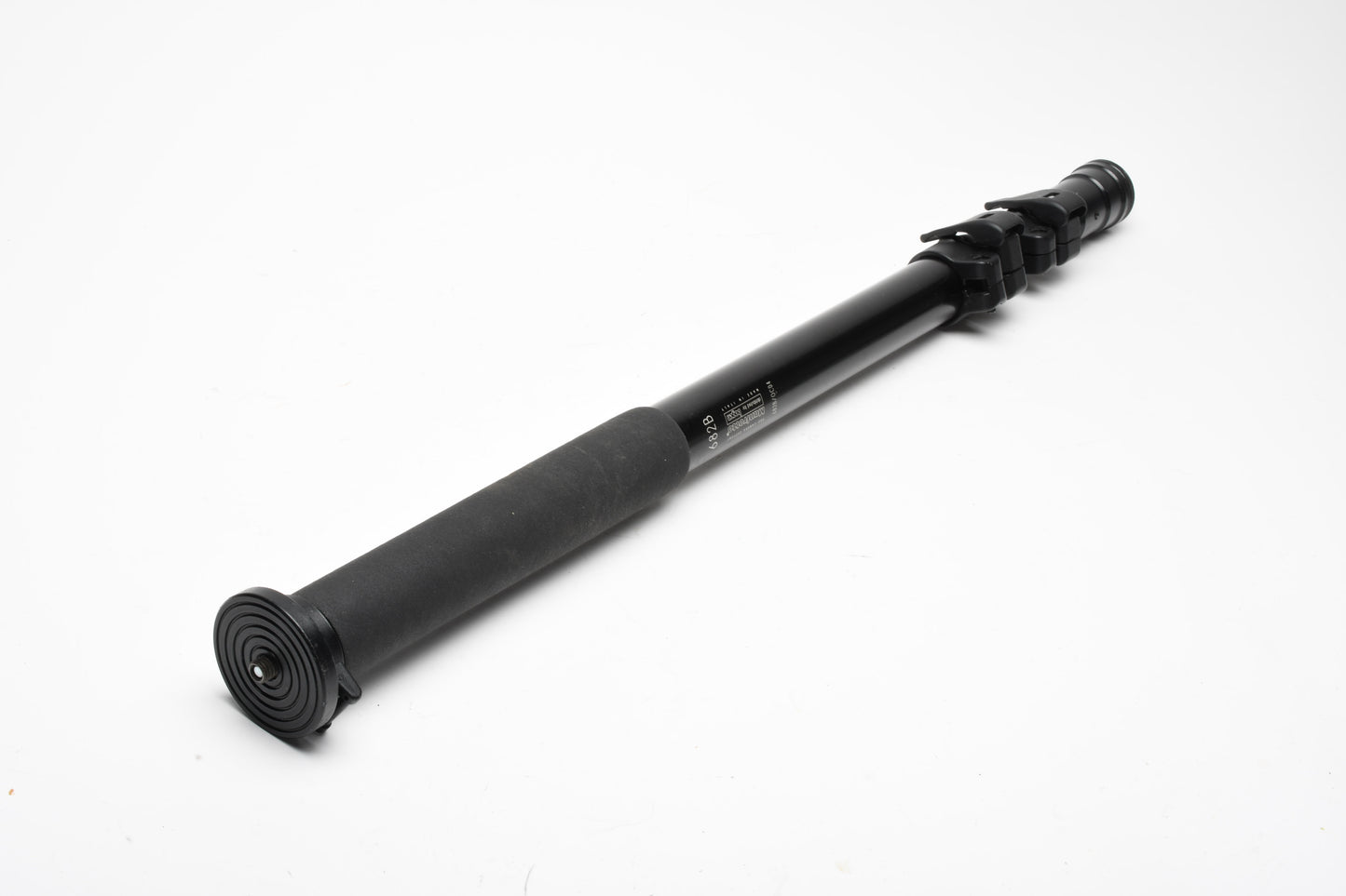 Manfrotto 682B Aluminum Monopod 66.5" expanded 27" folded, Nice