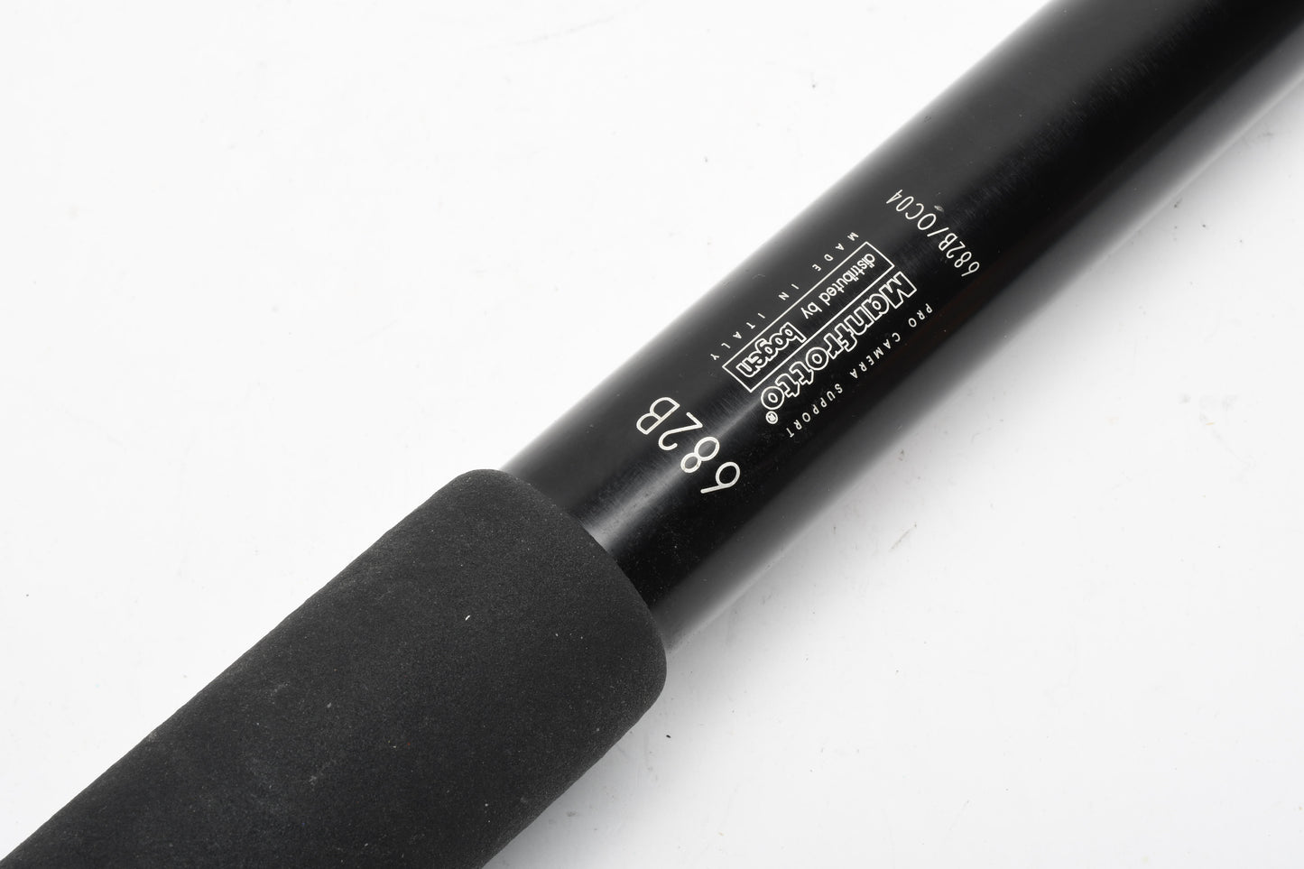 Manfrotto 682B Aluminum Monopod 66.5" expanded 27" folded, Nice