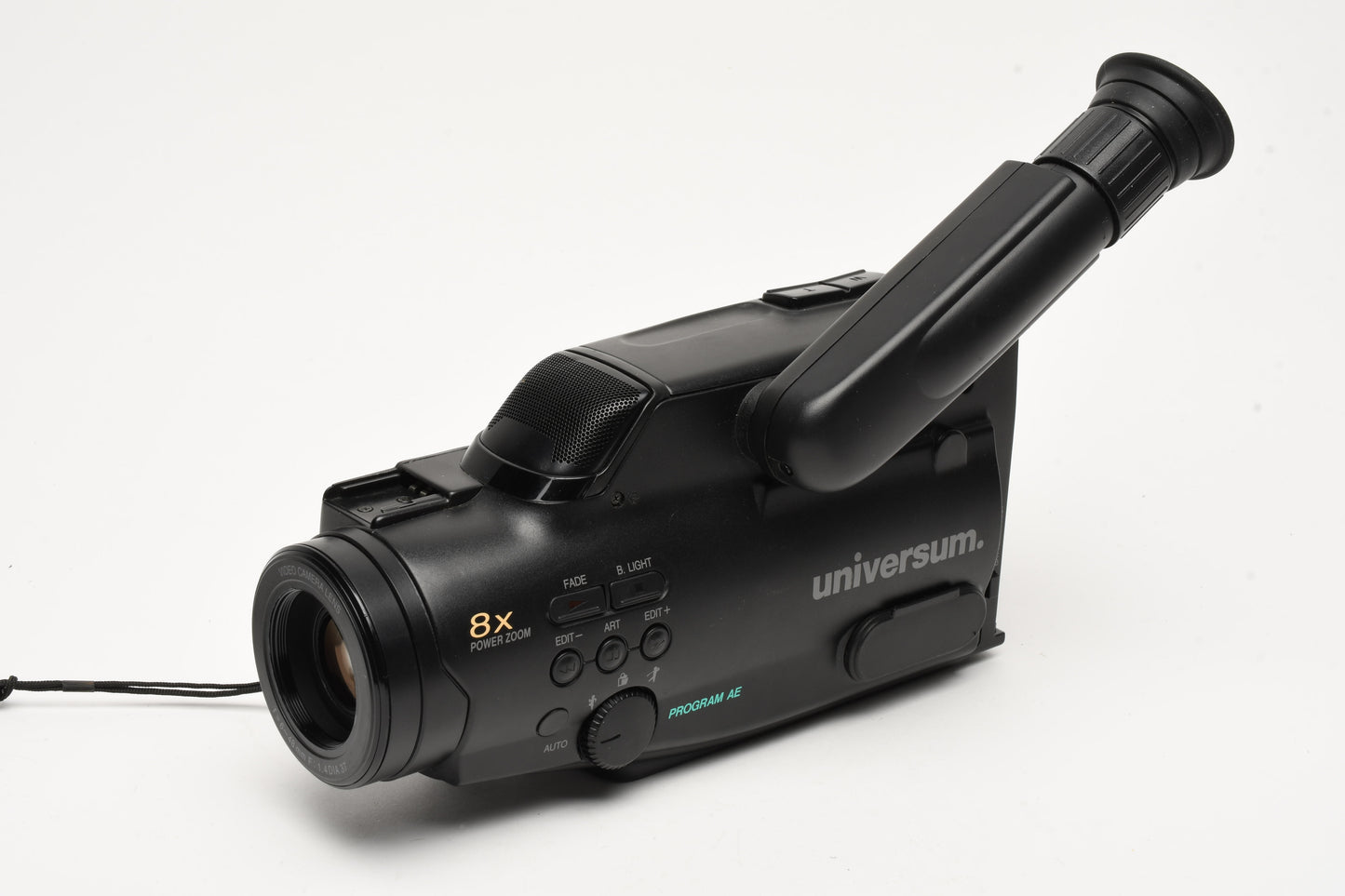 Universum VKR4665 Video 8 8mm Camcorder, batt+charger+remote, Tested