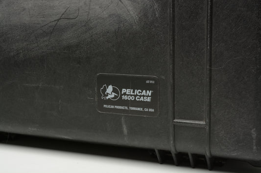 Pelican 1600 Black case