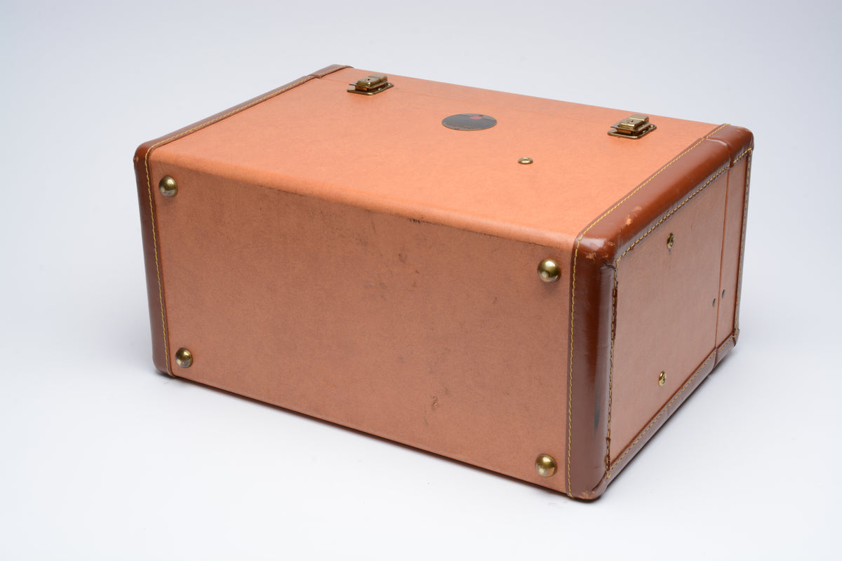 Kodak Kodaslide Hard case Vintage, Great design, ~18 x 9 x 13", w/Keys