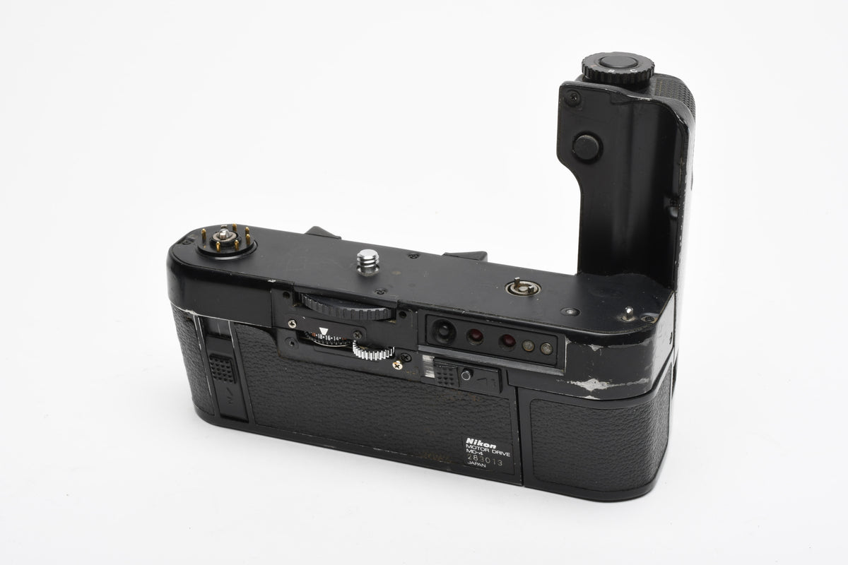 Nikon MD-4 Motor Drive w/ 2X Ni-Cd Batteries, Untested, Bargain