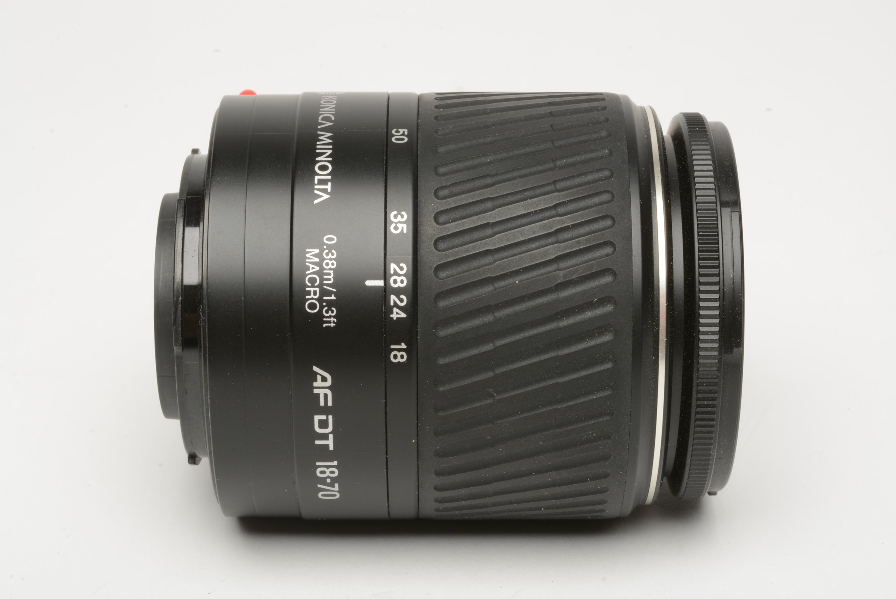 Minolta AF 18-70mm DT f3.5-5.6 D Macro zoom lens, caps, hood, UV