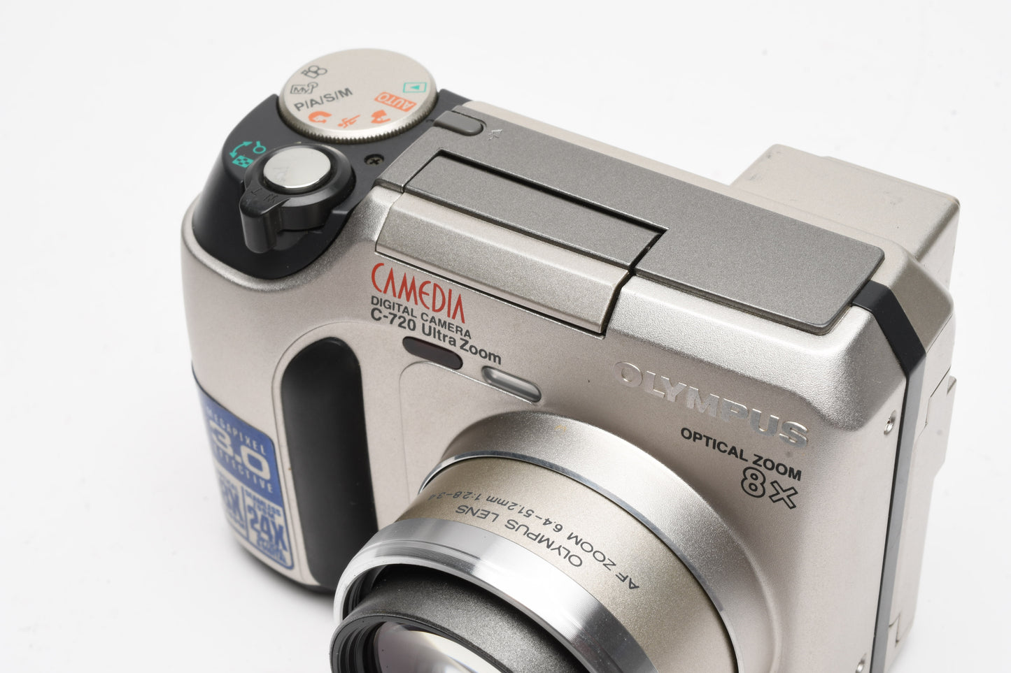 Olympus C-720 3MP Camedia Digital Point&Shoot w/Case, cap, 128MB card