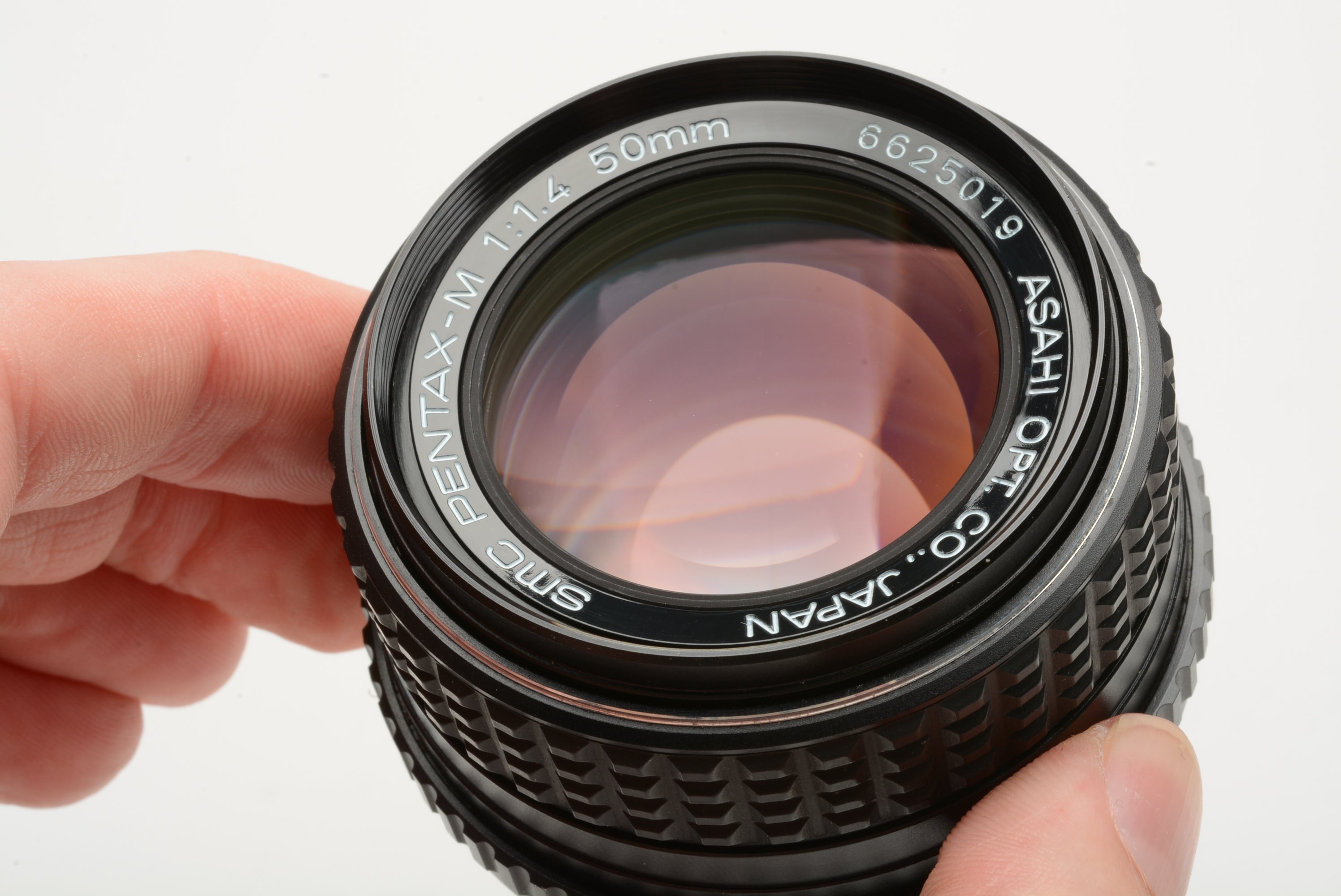 Pentax SMC Pentax-M 50mm f1.4 prime lens, caps, very clean & sharp!