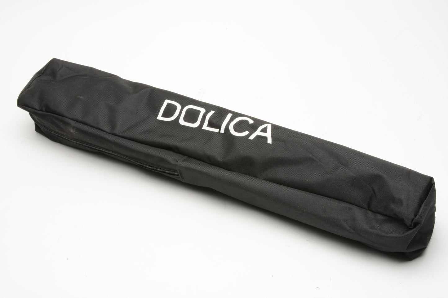 Dolica WT330A Tripod, w/case, boxed, Folded ~20" Extends To 48”, Mint-