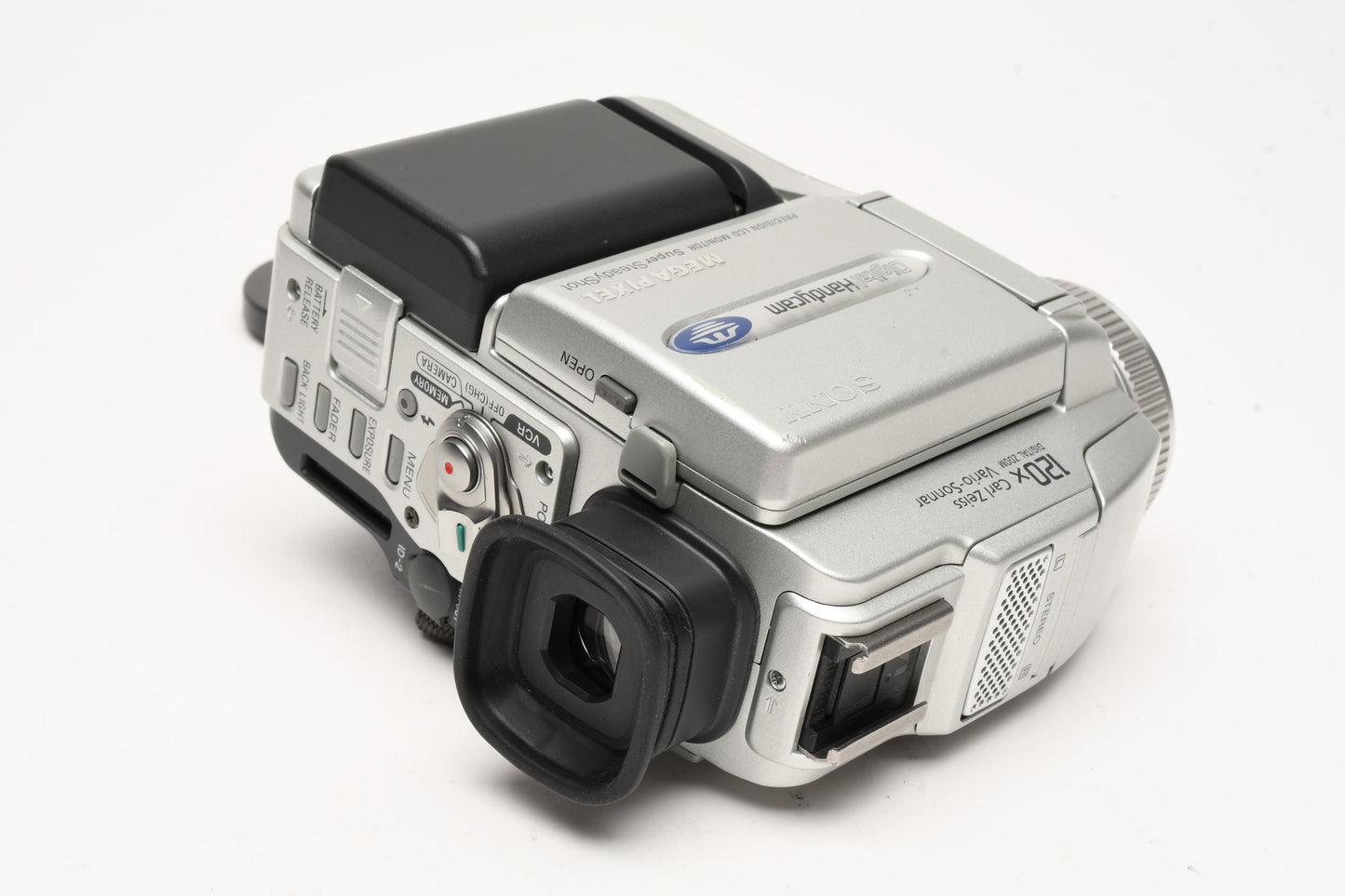 Sony DCR-PC110 Mini DV Camcorder large Bundle, Mic+Light+Case+++ Tested