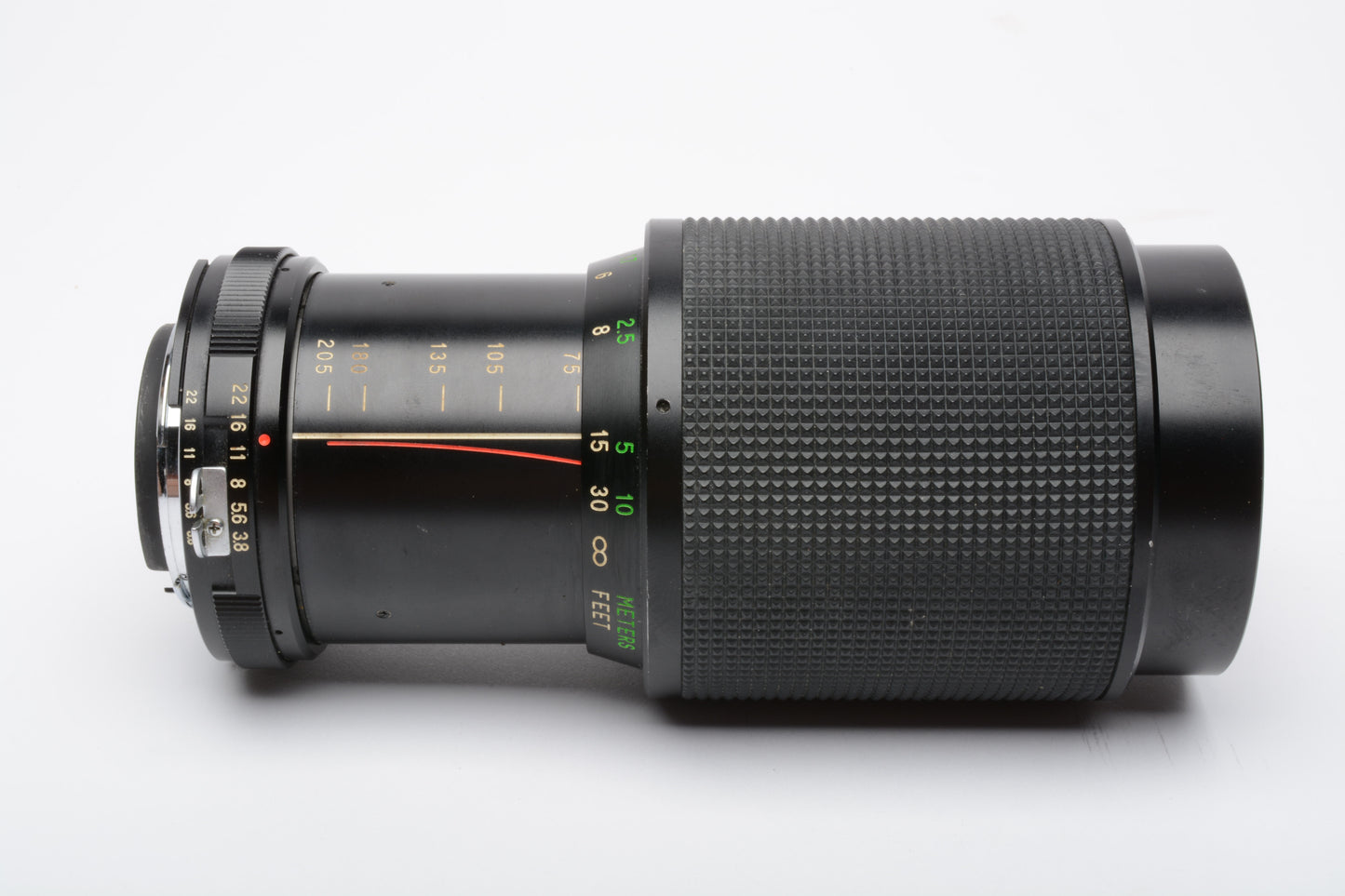 Vivitar MF 75-205mm f3.8 MC Macro Focusing zoom lens for Nikon AI, Caps