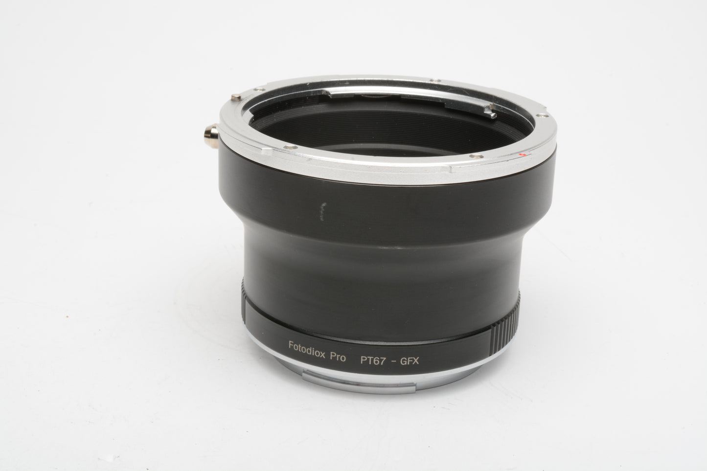 FotodioX Pentax 67 Lens to Fujifilm G-Mount adapter P67-GFX-PRO, Clean