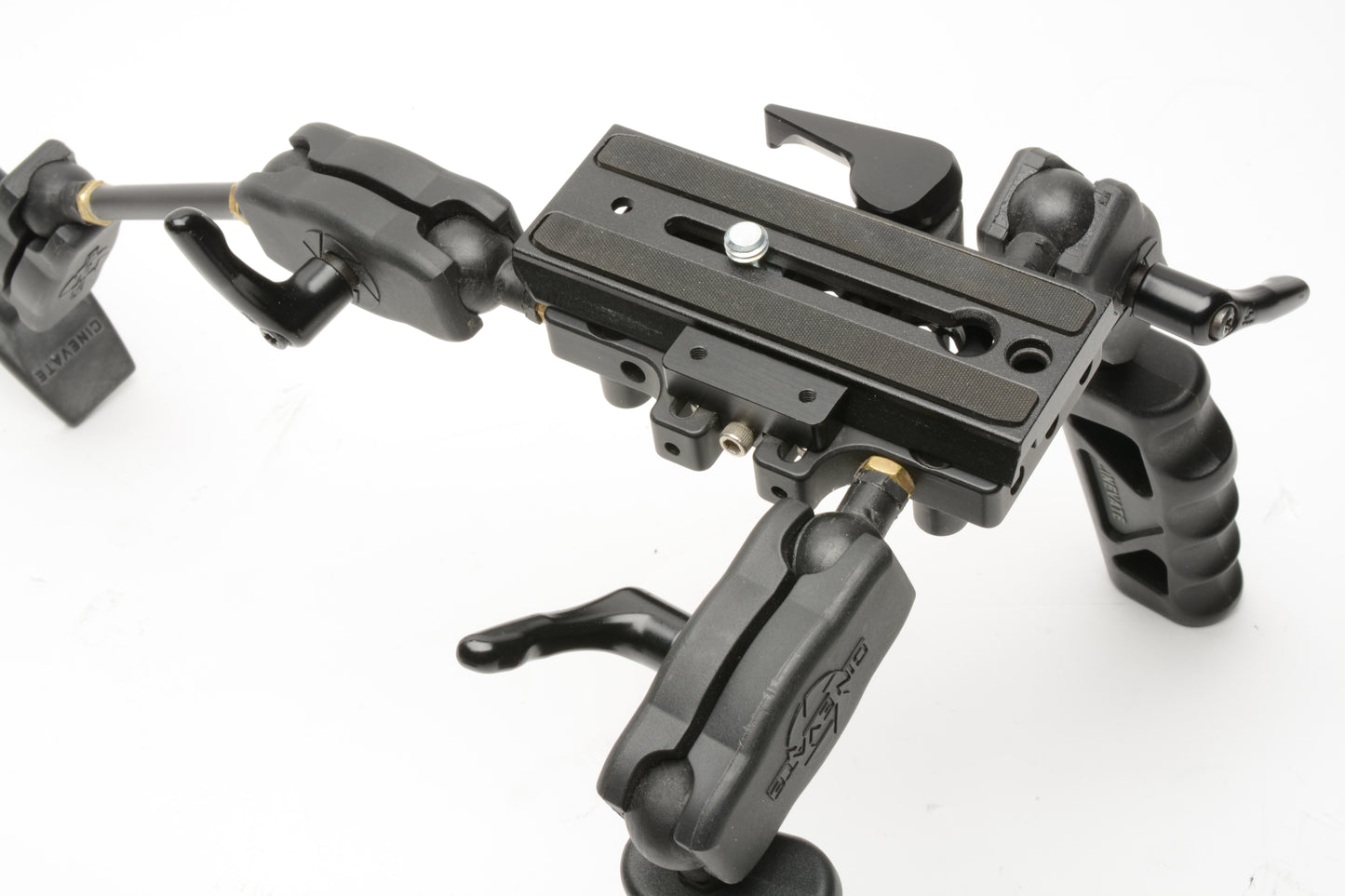 Cinevate Simplis Dual DSLR Support Rig w/200mm Cyclops - Great!