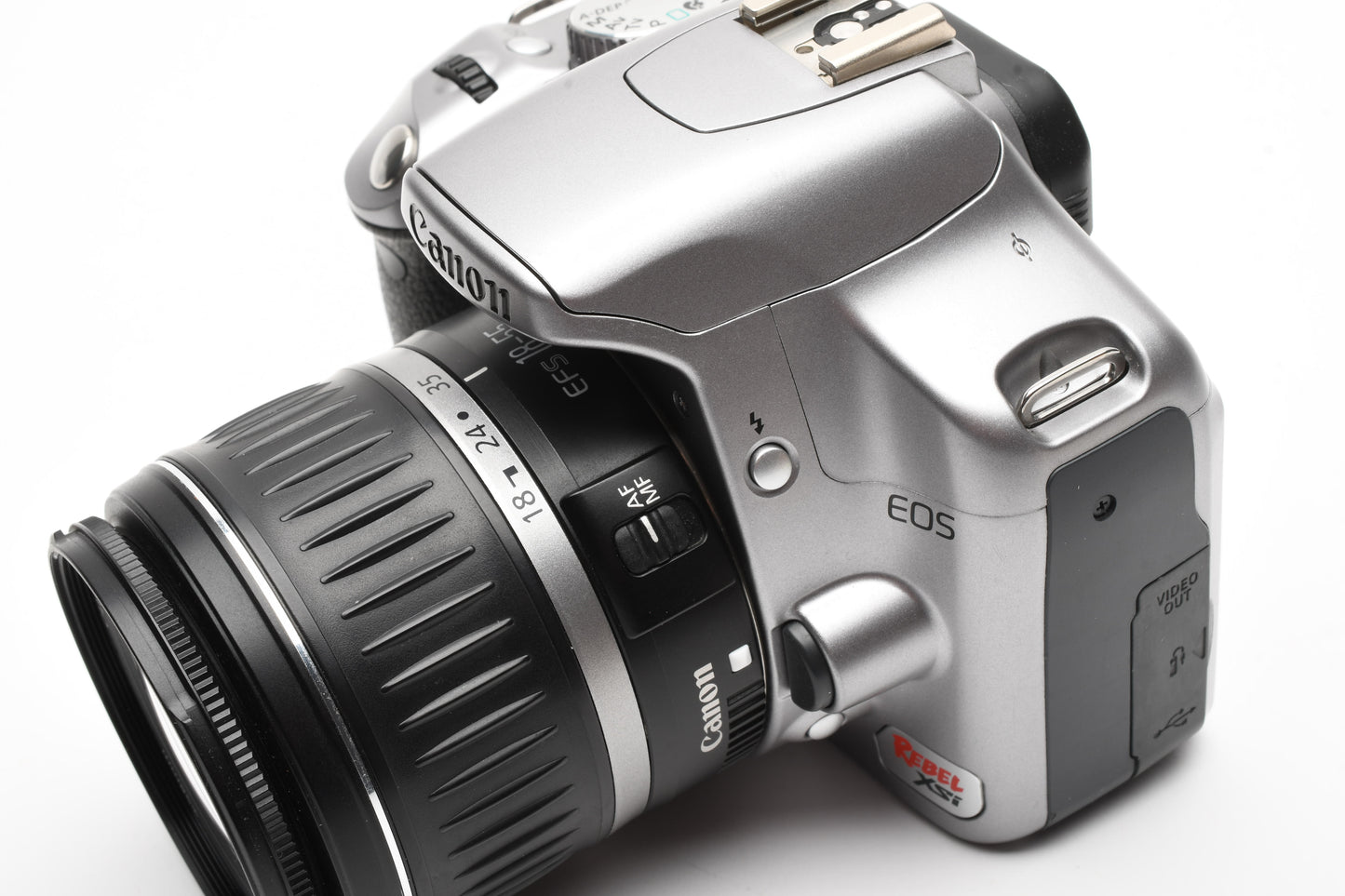 Canon Rebel XSi DSLR w/18-55mm F3.5-5.6 II, batt, charger, UV, Only 11K Acts