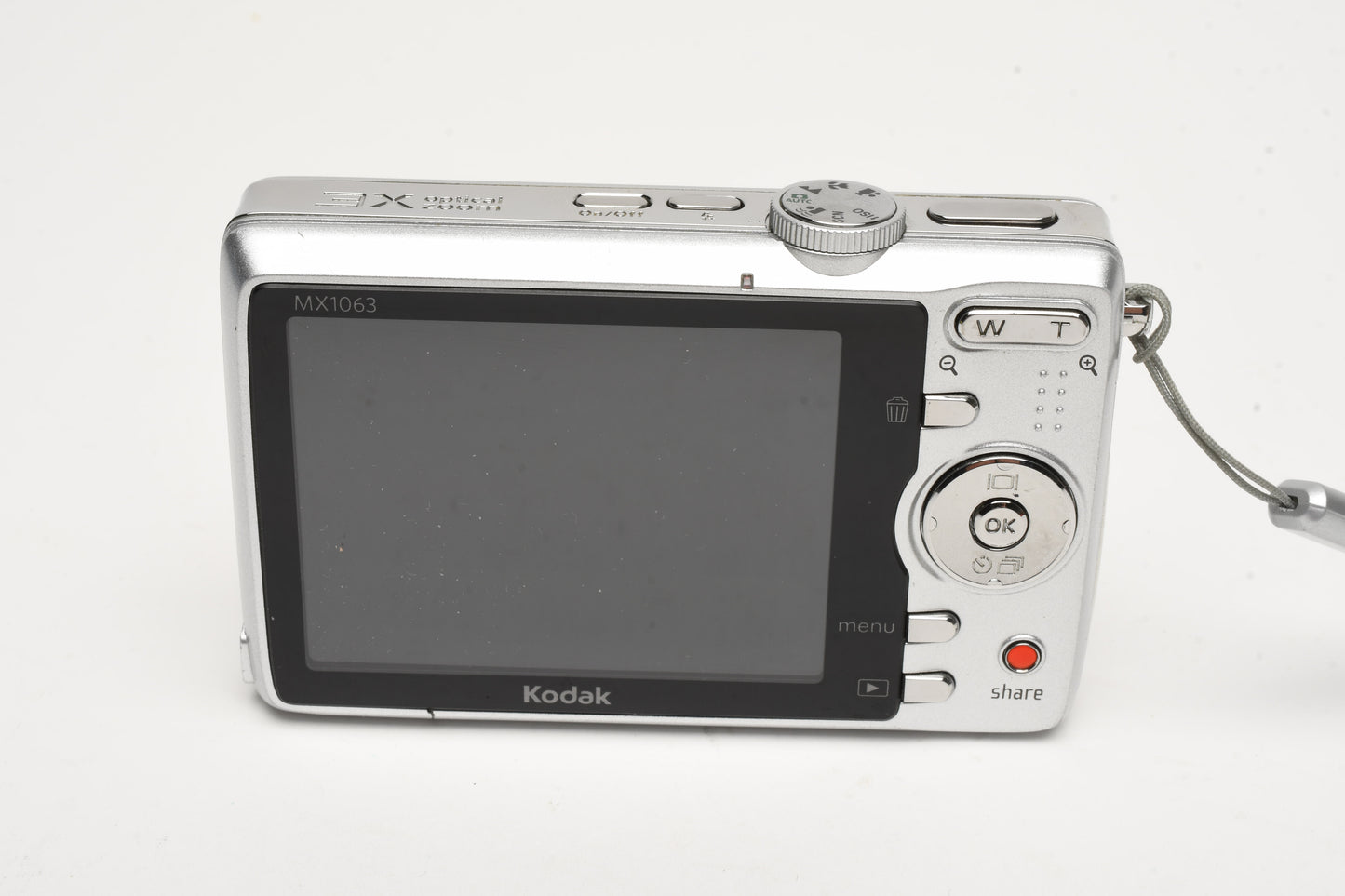 Kodak EasyShare M1063 10.3MP Digital Point&Shoot, Batt+charger+USB