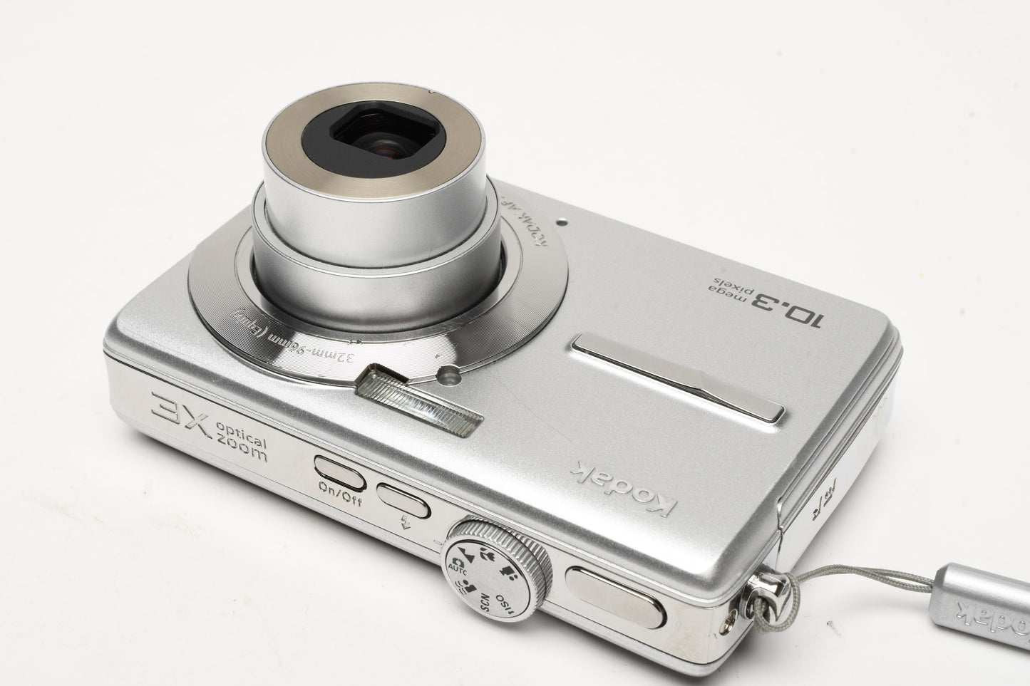 Kodak EasyShare M1063 10.3MP Digital Point&Shoot, Batt+charger+USB