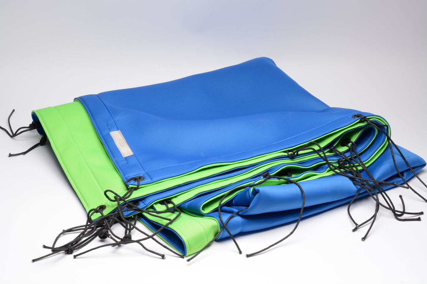 Matthews Blue/Green Digital Screen (8 x 8') #319165, Very clean