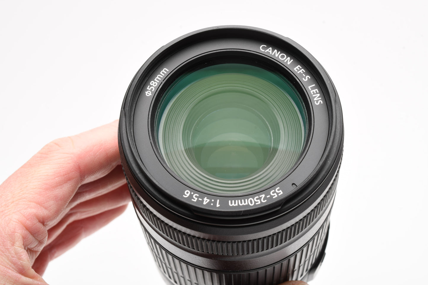 Canon EF-S 55-250mm f4-5.6 IS Zoom lens, caps, Nice & Clean