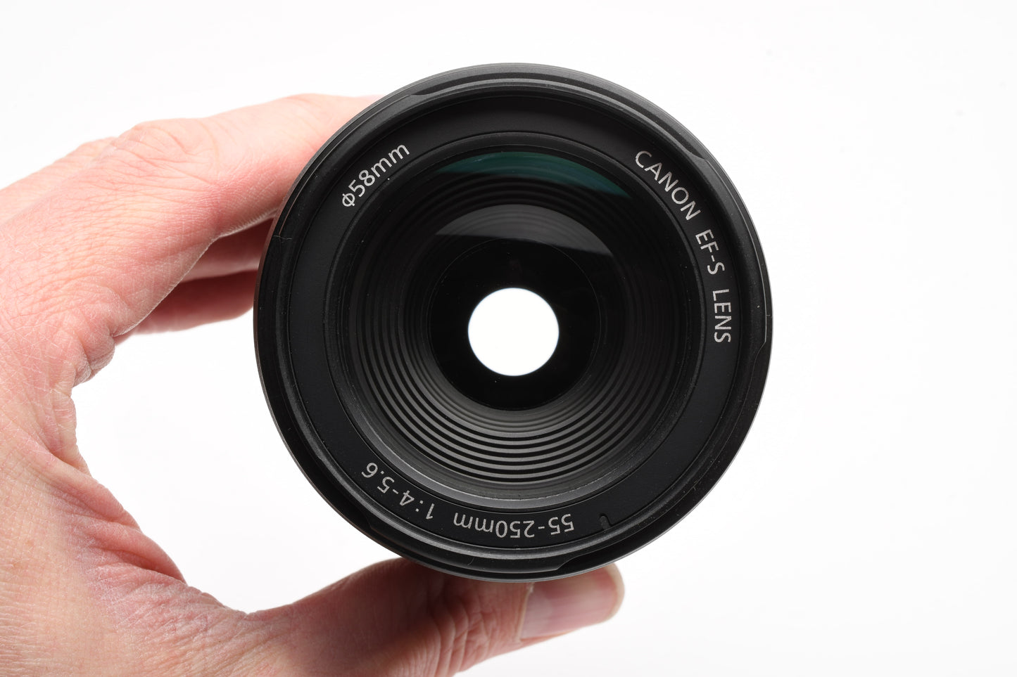 Canon EF-S 55-250mm f4-5.6 IS Zoom lens, caps, Nice & Clean