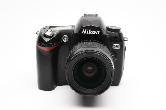 Nikon D70 DSLR w/28-80mm f3.3-5.6G, batt, charger, strap, CF, 32K Acts