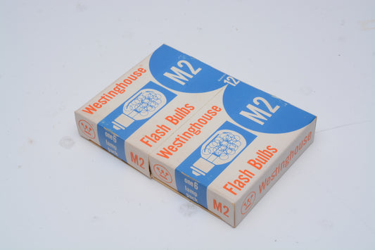 Bundle of 12 Westinghouse M2 Flash bulbs in original box