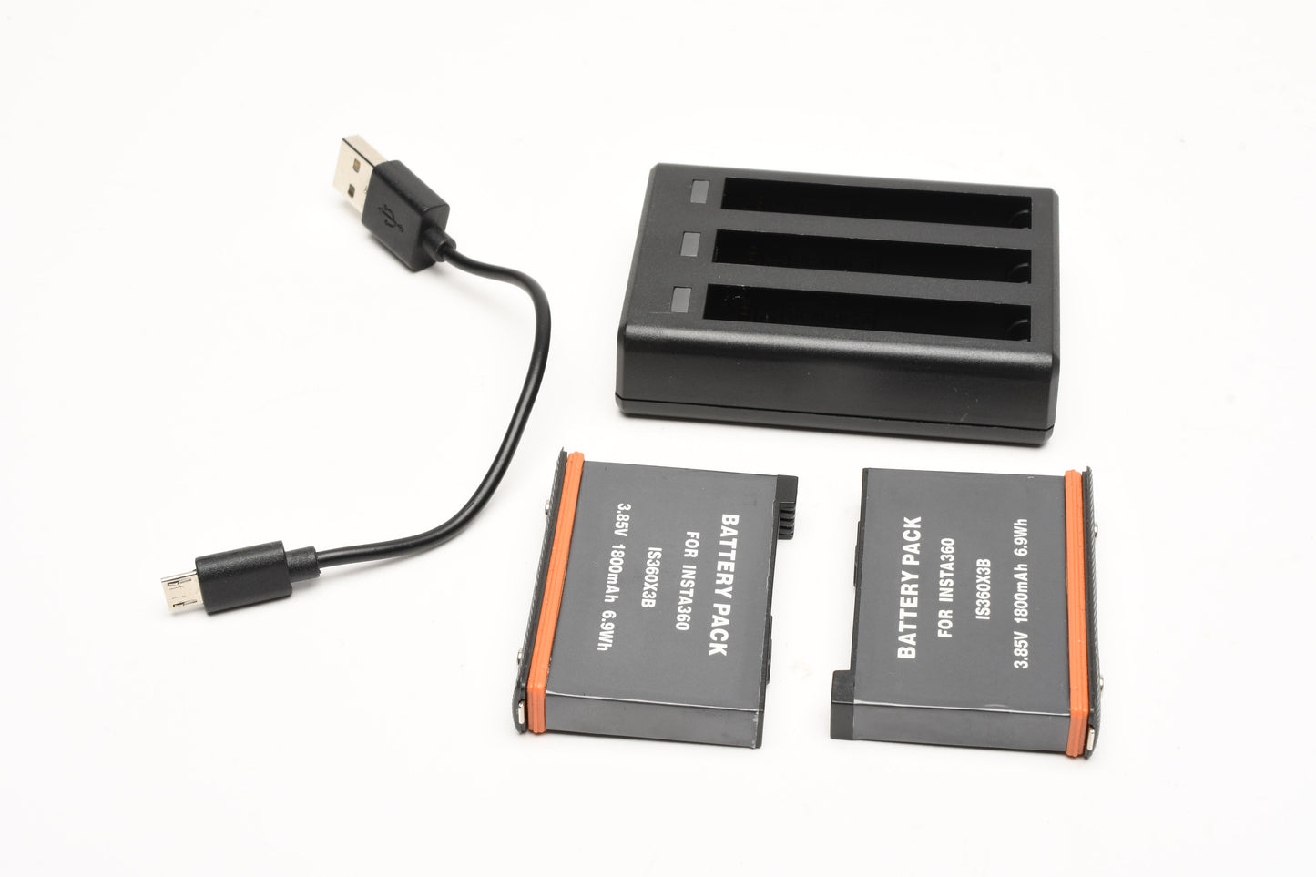 2X Insta360 X3 batteries + Triple charger, Great!
