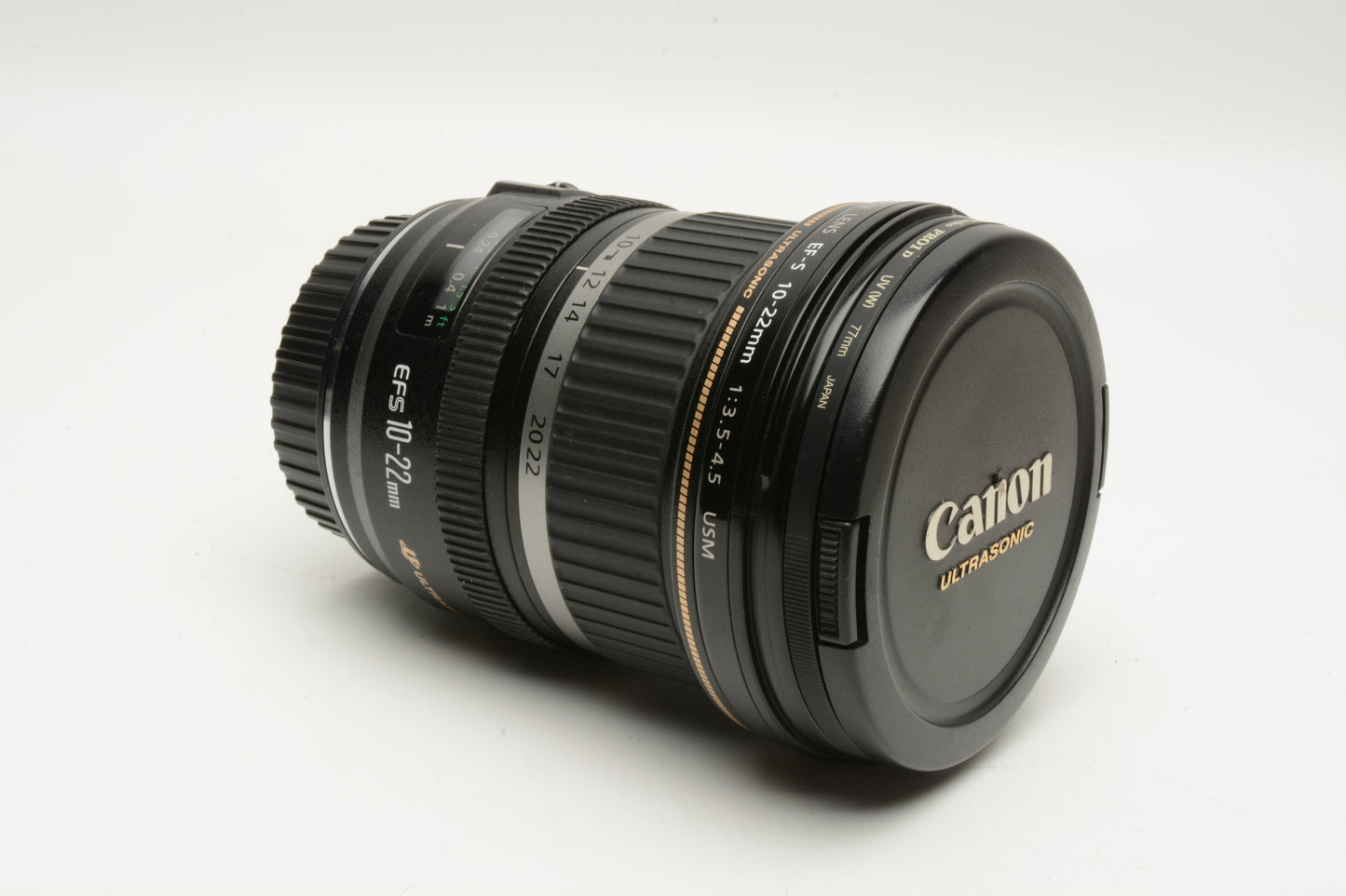Canon EFS 10-22mm f3.5-4.5 USM zoom lens, caps, pouch +UV