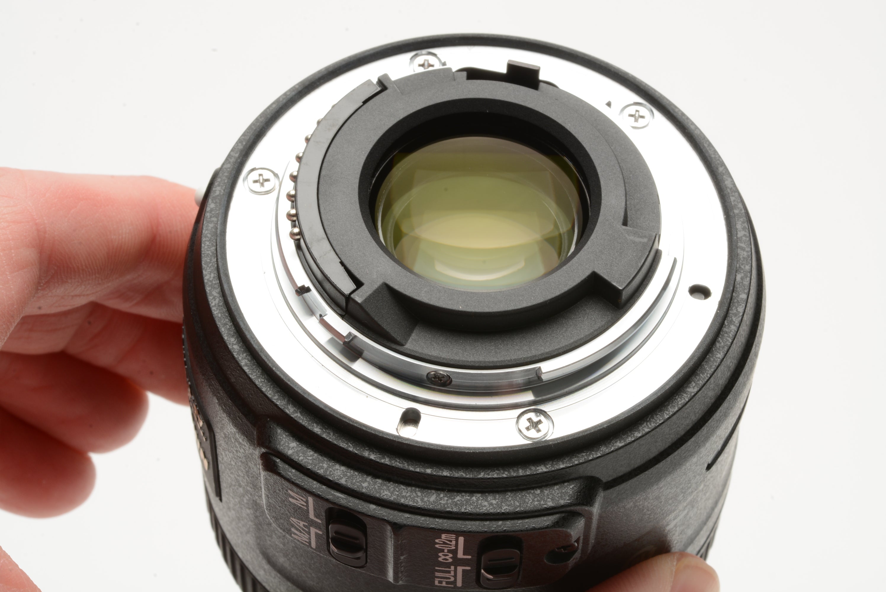 Nikon AF S Micro Nikkor mm f2.8G DX lens, hood+caps, very clean