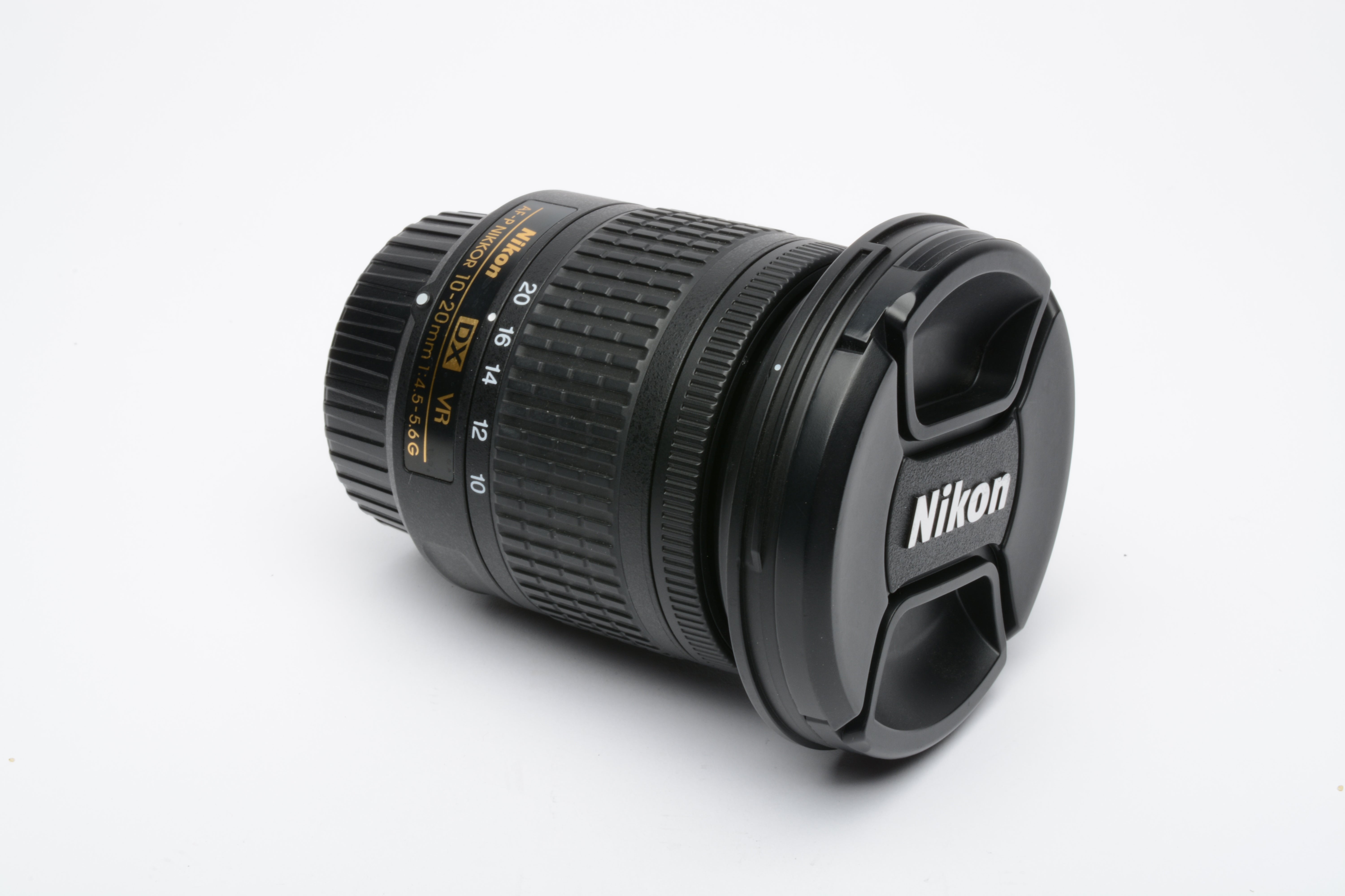 Nikon AF-P Nikkor 10-20mm f4.5-5.6G DX VR zoom lens, caps, very