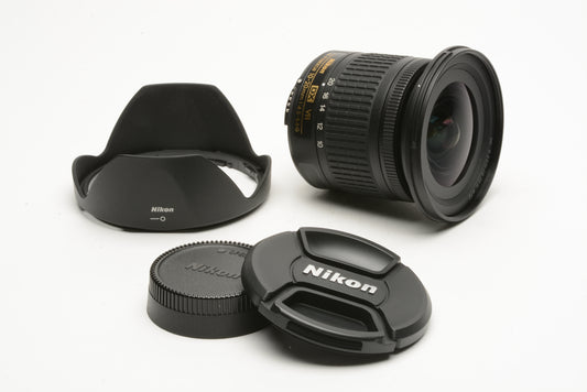 Nikon AF-P Nikkor 10-20mm f4.5-5.6G DX VR lens, hood+caps