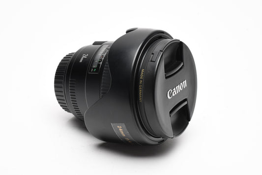 Canon EF 24mm f1.4L USM Wide lens, Mint-, w/B+W UV and hood