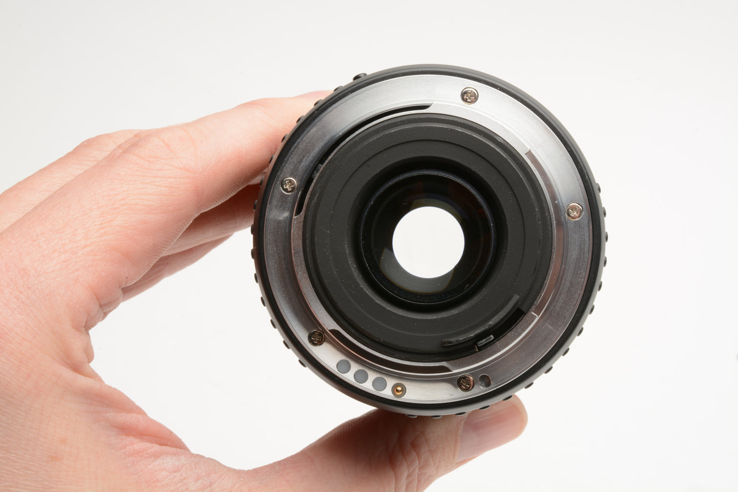 Pentax-A SMC AF 80-200mm F4.7-5.6 zoom lens, clean, compact, w/caps + Sky